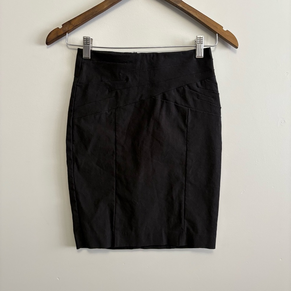 Dynamite Size 3 Black Pencil Skirt - Classic Tailored Skirt